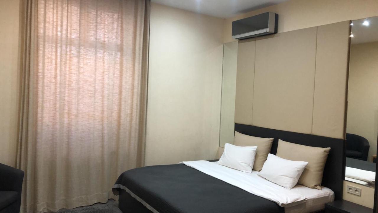 Malon Apartments Odessa Ngoại thất bức ảnh