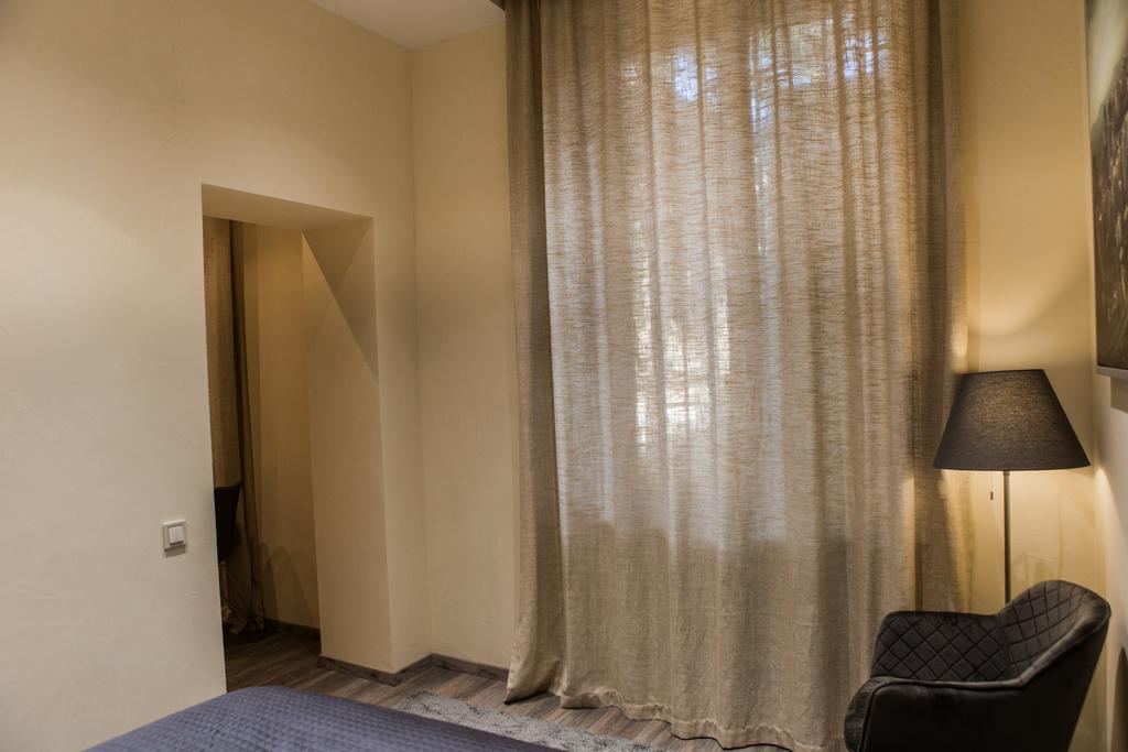 Malon Apartments Odessa Ngoại thất bức ảnh