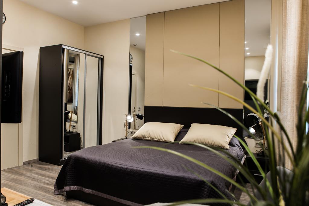 Malon Apartments Odessa Ngoại thất bức ảnh
